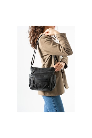 571 Collections Yıkama Deri Çapraz Askılı Omuz Çantası Siyah Model: 571-11r