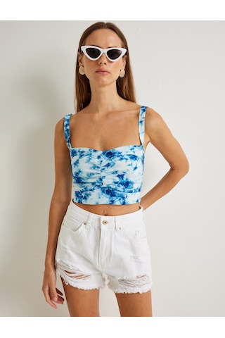 Koton Koton X Şahika Ercümen - Askılı Crop Büstiyer Batik Desenli Drape Detaylı Mavi Desenli 4sak30163ew Mavi