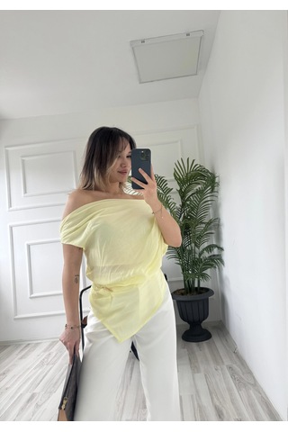 Keymoda Kadın Toka Detaylı Cape Bluz Sarı
