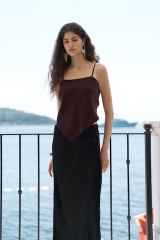 Mai Collection Mai Studios Co. Alytih Üçgen Detay Bordo Crop Bordo
