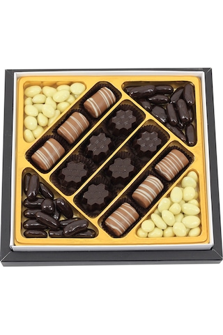 Vaveni Çikolata Drajeli Karışık Spesiyal Çikolata Kutusu 345 G