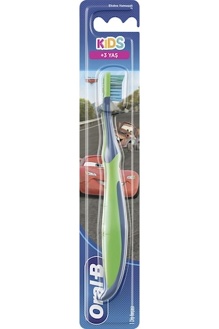 Oral-B Stages Çocuk Diş Fırçası (3-5 Yaş)