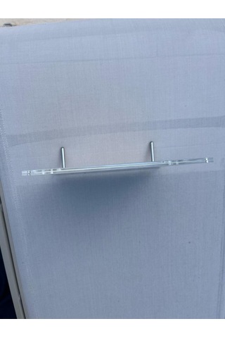 Şeffaf Metal Ayaklı Çerçeve