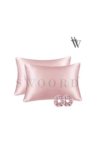 Swoord İpek Dokulu Saten Yastık Kılıfı Pembe 2 Adet 50x70cm 2 Adet Saten Tokalı Açık Pembe Swoord İpek Dokulu Saten Yastık Kılıfı Pembe 2 Adet 50x70cm 2 Adet Saten Tokalı Açık Pembe
