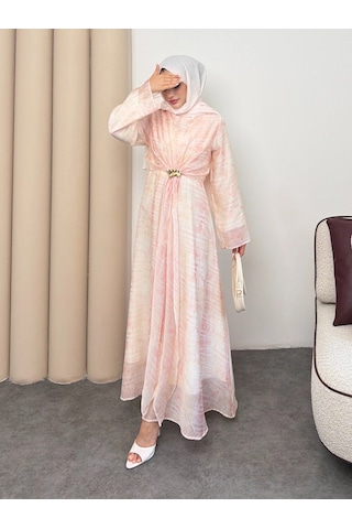 Mihran Butik Silk Model Kemerli Bilek Büzgü Desen Detaylı Kadın Elbise Pudra