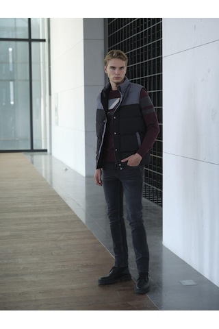 Erkek Slim Fit Siyah Rüzgar Ve Su Itici Termo Iç Astarlı Nefes Alabilen Yelek Ncs Jeans 4514-Siyah