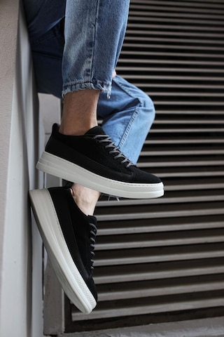 Knack Sneakers Ayakkabı 010 Siyah Süet Beyaz Taban 001