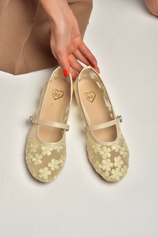 Fox Shoes Y726711415 Bej File Çiçek Motif İşlemeli Kadın Babet Bej