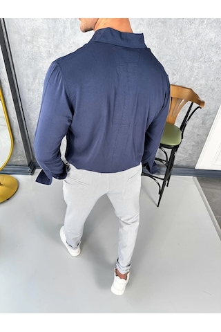 Modefendi Tensel Kumaş Pamuk Dokulu Kayık Yaka Extra Regular Fit Çok Düğme Detaylı Gömlek Lacivert