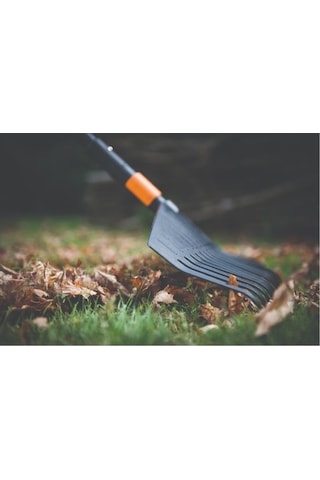 Fiskars Quickfit Yaprak Süpürgesi Plastik L 1000642 - 135013
