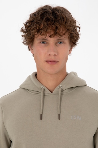 U.S. Polo Assn. Erkek Regular Fit Kapüşonlu Şardonlu Açık Haki Basic Sweatshirt 50315582-VR183