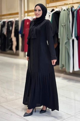 Pilise Detaylı Medine İpeği Elbise & Şal İkili Takım Siyah -
