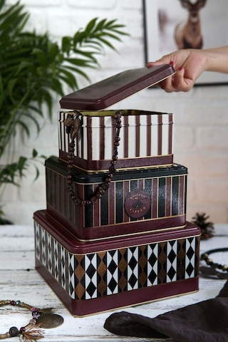 Festival Desenli 3'lü Kare Metal Saklama Kabı Seti 2,2 Lt + 3,7 Lt + 5,8 Lt