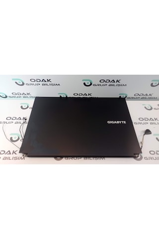 Gigabyte G5 2023 Mat Ekran Set 144hz