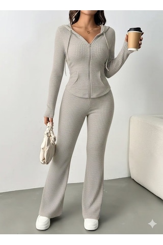 Alyn Wear Kadın Uzun Kollu Kapşonlu Önden Fermuarlı Kaşkorse Bluz Ve Pantolon Ikili Takım Bej