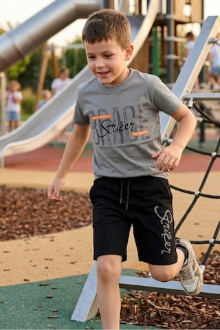 Koçak Kids Brage Striker Yazı Desenli Erkek Çocuk Şortlu Takım Gri