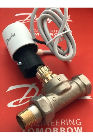 Danfoss 2 Yollu Kontrol Vanası Dn 20 Ve Termal Vana Motoru