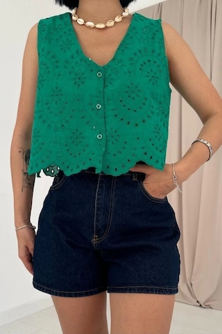 Defymoda Yeşil Sıfır Kol Brode Bluz Yeşil