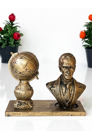 Atatürk Ve Dünya Küresi Figürü Dekoratif Anı Ve Masa Üstü Bibl