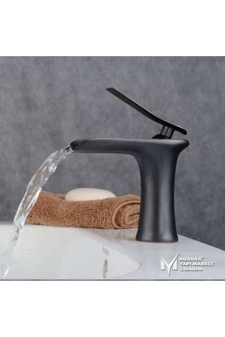 Kısa Şelale Lavabo Bataryası Siyah