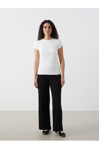 Lcw Modest Beyaz Dik Yaka Kadın Body