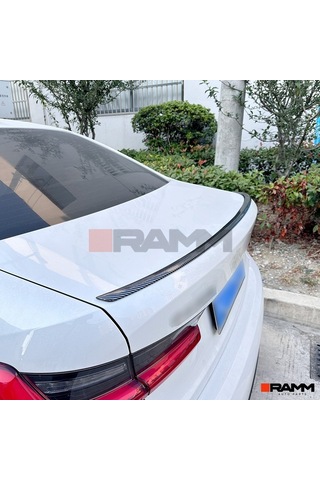 Bmw G20 Bagaj Spoiler Parlak Siyah