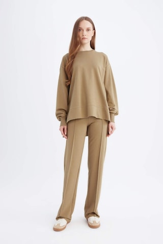 Defacto Wide Leg Geniş Bol Paça Basic Düz Sweatshirt Kumaş Eşofman Altı D4805AX24AUKH459 Haki
