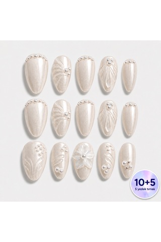 Beyaz Nail Art Kısa Badem El Yapımı Jel Takma Tırnak Kkbd-3505 Xs Beyaz Nail Art Kısa Badem El Yapımı Jel Takma Tırnak Kkbd-3505 Xs