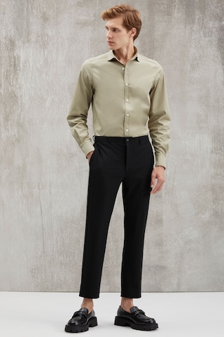 GRIMELANGE Vassel Erkek 360 Derece Esneyen Teknik Kumaşlı Fermuarlı Kordonlu Boru Paça Siyah Pantolon Siyah