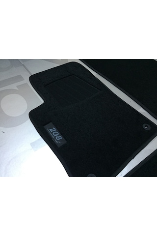 Peugeot 208 2012-2019 Halı Paspas