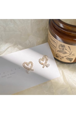 Tenfowee Yl-206: Kaliteli İki Renkli Yumuşak Kelepçe Kalp Modeli Piercingsiz Küpe - Yumuşak Taş Ve İzmit İçerikli, Göz Alıcı Ve Konforlu Diğer