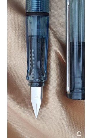 Jinhao Dolma Kalem Şeffaf Ef 0,38Uç Kalem+5 Kartuş Renk Seçenekli Şeffaf Yeşil