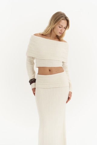 Sevara Carmen Yaka Ekru Triko Takım Ekru