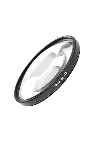 77mm Close-up Filtre Seti, +1, +2, +4 Ve +10 Diopter Değerlerinde Dört Optik Cam Filtreden Oluşur. Makro Lens Kullanmadan Yakın Çekim Yapmanızı Sağlar. Tüm 77mm Filtre Dişli Objektiflerle Uyumlud Diğer
