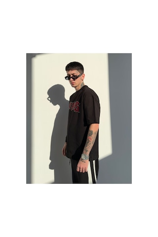 Zaee Vegas Taşlı Oversize Tişört Siyah