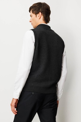 Erkek Hakim Yaka Çelik Örgü Yün Yelek K.füme K.füme