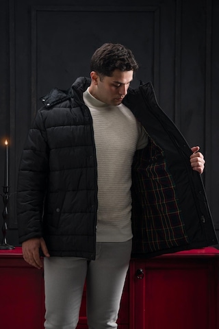 Advante Slimfit Çıtçıt Ve Fermuar Kapamalı Kapşonlu Erkek Kapitone Mont 001