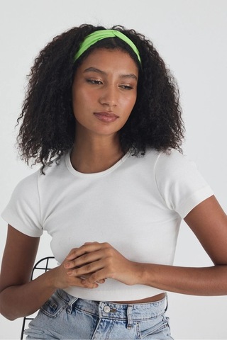 Beyaz Kısa Kol Bisiklet Yaka Vücuda Oturan Kaşkorse Crop + Bandana Set %100 Pamumklu, Esnek Rahat Beyaz-fıstık Yeşili