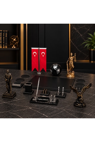 16 Parça Kristal Masaüstü İsimlik Ve Ofis Seti Atatürk, Kartal, Adalet Heykeli Ve Türk Bayraklı Siyah - Gold