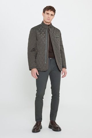 AC&Co / Altınyıldız Classics Erkek Hakı Standart Fit Normal Kesim Dik Yaka Desenli Overcoat Haki