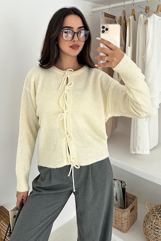 Noa & Noa Kadın Fiyonk Detaylı Dokulu Triko Yaratıcı & Şehirli Stil Ekru