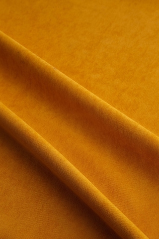 Kadife Dokulu Koyu Sarı Masa Örtüsü Zengin Renk Seçenekli Koyu Sarı