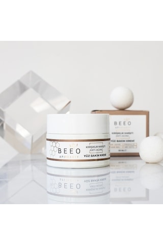 BEE'O ApiBeauty Arı Zehirli Propolisli Arı Sütlü  Yüz Bakım Kremi 50 ML