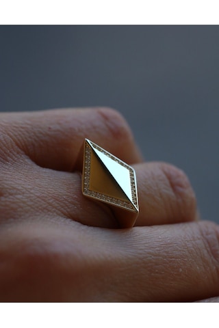Yenigün Kuyumculuk 14 Ayar Altın Prizma Yüzük Yzk25724