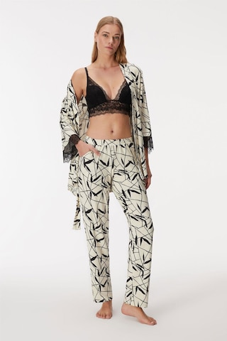 Anıl Kadın Sabalıklı Dantel Detaylı Braletli Pijama Takım Siyah