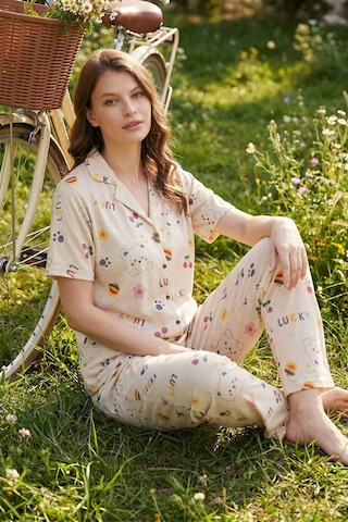 Hepsine Rakip Kadın Düğmeli Kısa Kollu Uzun Alt Pijama Takımı Ayıcık Desenli 7515 Krem