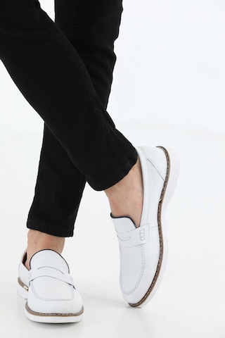 M.Karaca Hakiki Deri Ortopedik Klasik Erkek Ayakkabı beyaz