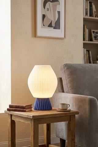 Neolab Lumina Fluted Masa Lambası Beyaz - Lacivert Çok Renkli Neolab Lumina Fluted Masa Lambası Beyaz - Lacivert Çok Renkli