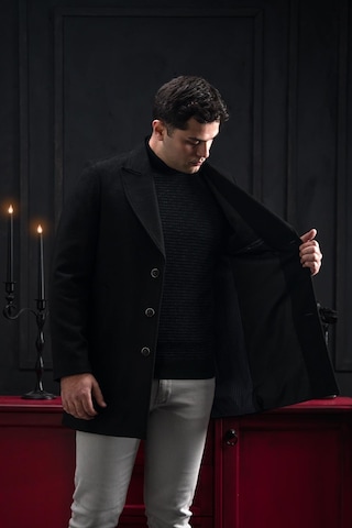Advante Slimfit Kırlangıç Yaka Düğme Kapamalı Erkek Kaşe Kaban 001