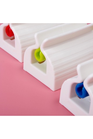 Diş Macunu Tüp Krem Sıkma Aparatı Çevirmeli Renkli